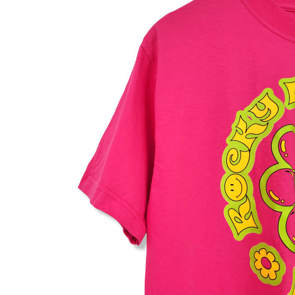 Vintage Y2K Women's Barbie Rocky Mountain Mod Convention‎ T-Shirt Size Medium - Picture 5 of 9